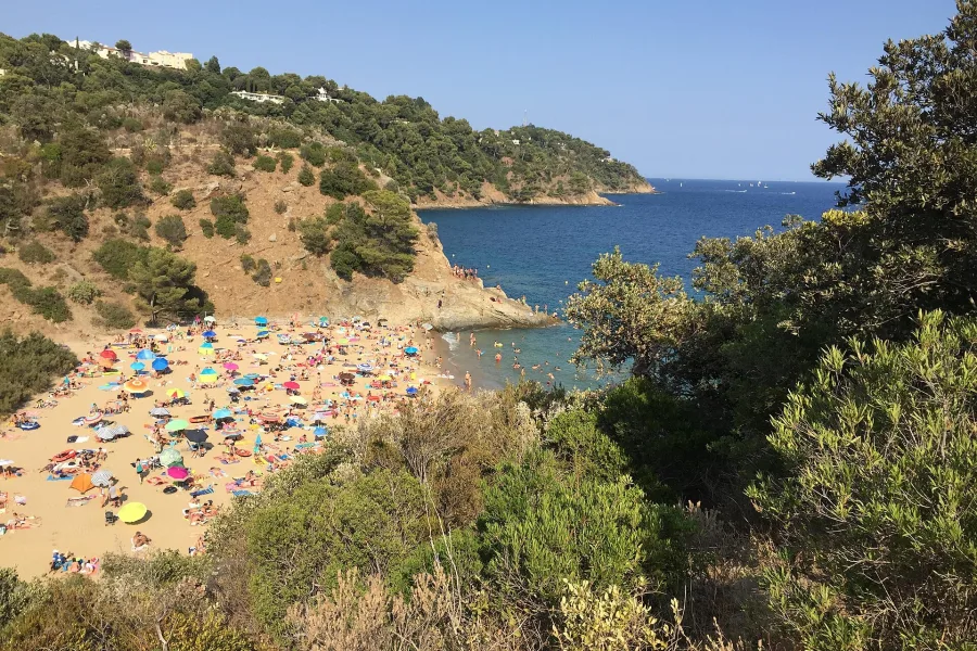 Le port et la baie de Cavalaire-sur-Mer, Var